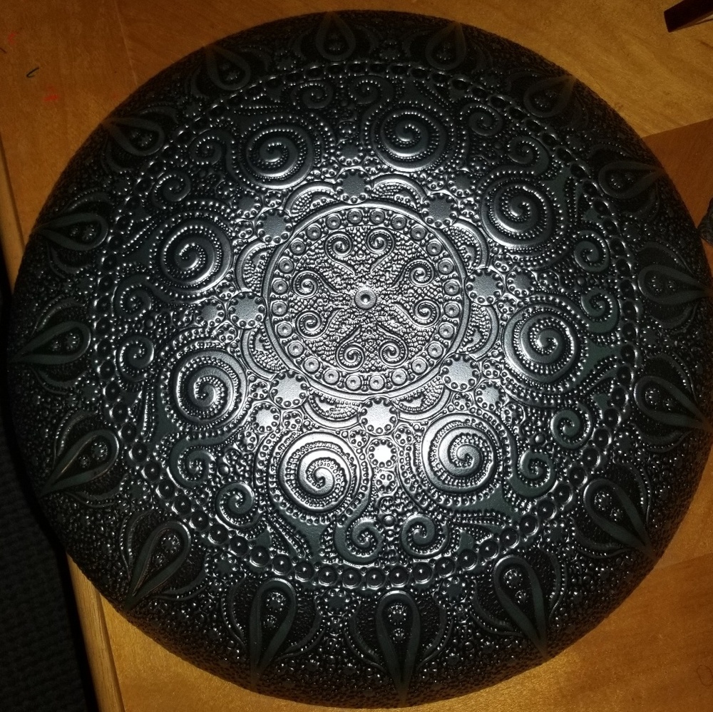 Home decor - Picture 3 of 3